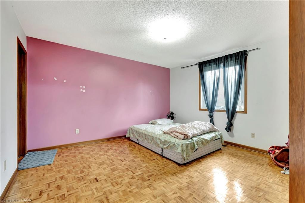 2280 Highway 6, Flamborough, ON - Indoor Photo Showing Bedroom