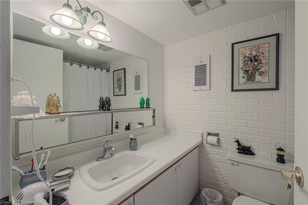 1203-6500 Montevideo Road, Mississauga, ON - Indoor Photo Showing Bathroom