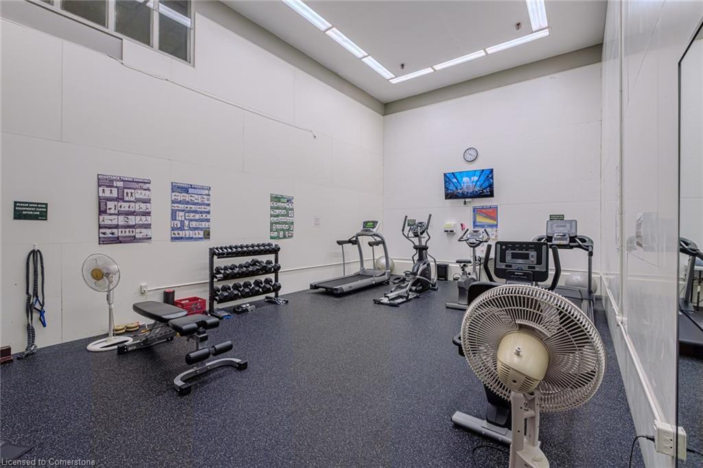 1203-6500 Montevideo Road, Mississauga, ON - Indoor Photo Showing Gym Room