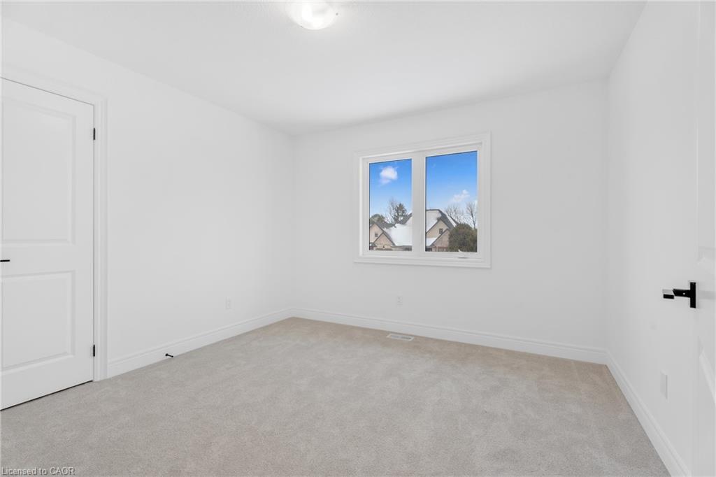 22 Roselawn Avenue, Ancaster, ON - Indoor Photo Showing Other Room