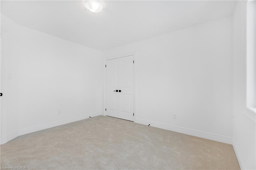 22 Roselawn Avenue, Ancaster, ON - Indoor Photo Showing Other Room