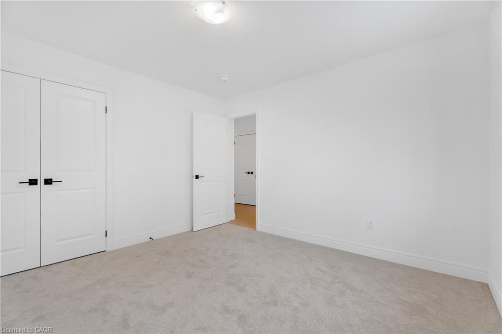 22 Roselawn Avenue, Ancaster, ON - Indoor Photo Showing Other Room