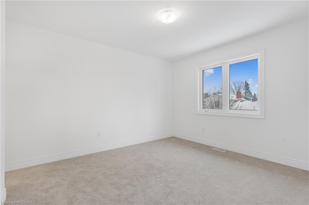 22 Roselawn Avenue, Ancaster, ON - Indoor Photo Showing Other Room