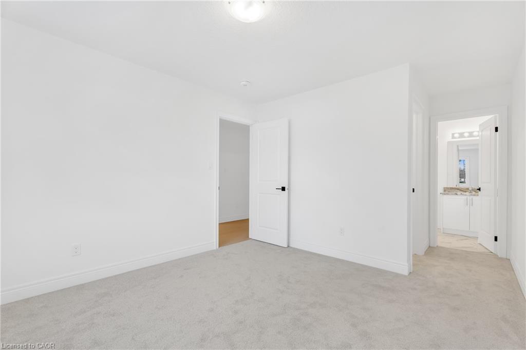 22 Roselawn Avenue, Ancaster, ON - Indoor Photo Showing Other Room