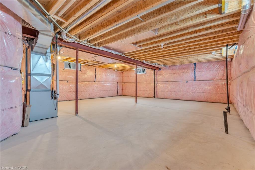 22 Roselawn Avenue, Ancaster, ON - Indoor Photo Showing Basement