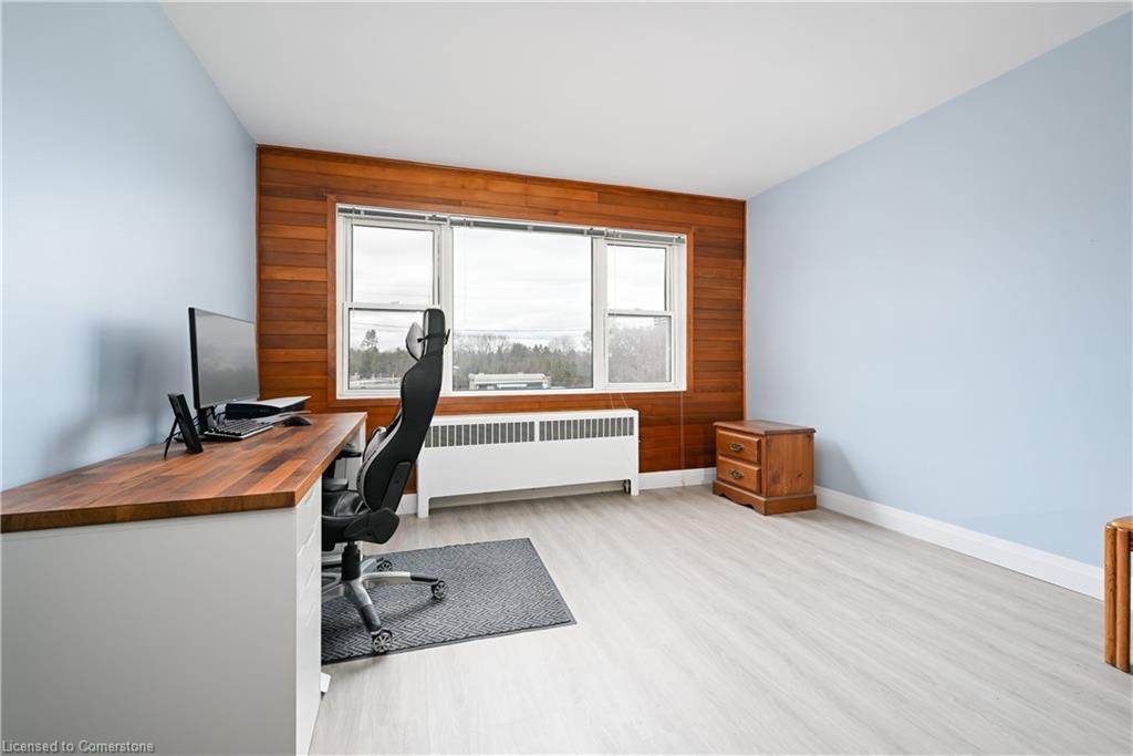 11-2418 New Street, Burlington, ON - Indoor Photo Showing Office