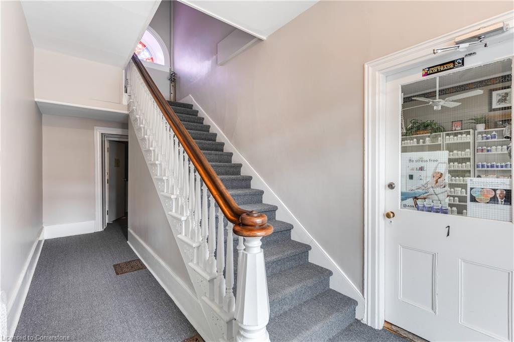 840-846 King Street E, Cambridge, ON