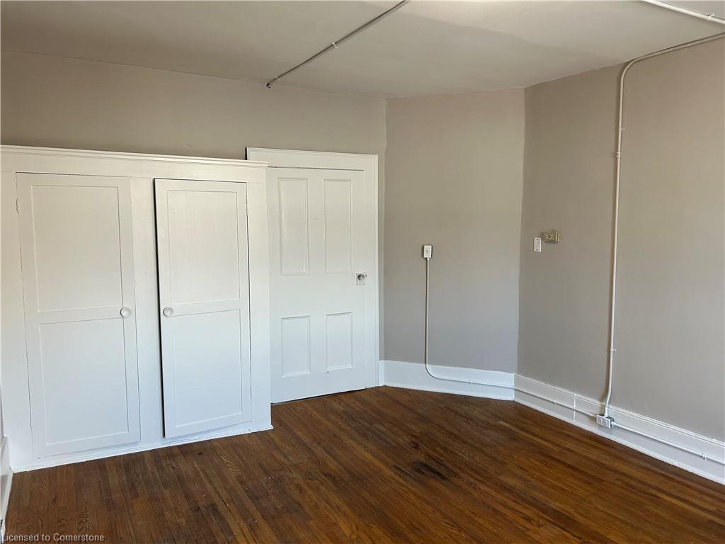 840-846 King Street E, Cambridge, ON