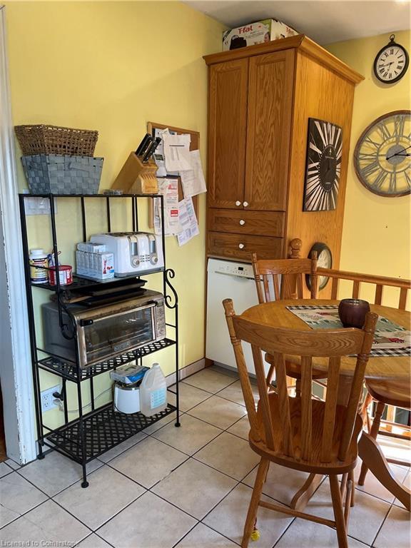 627 Upper Sherman Avenue, Hamilton, ON - Indoor Photo Showing Dining Room