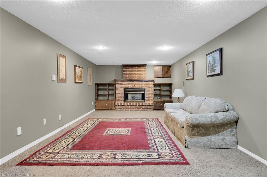 9 Gavin Drive, St. Catharines, ON - Indoor With Fireplace