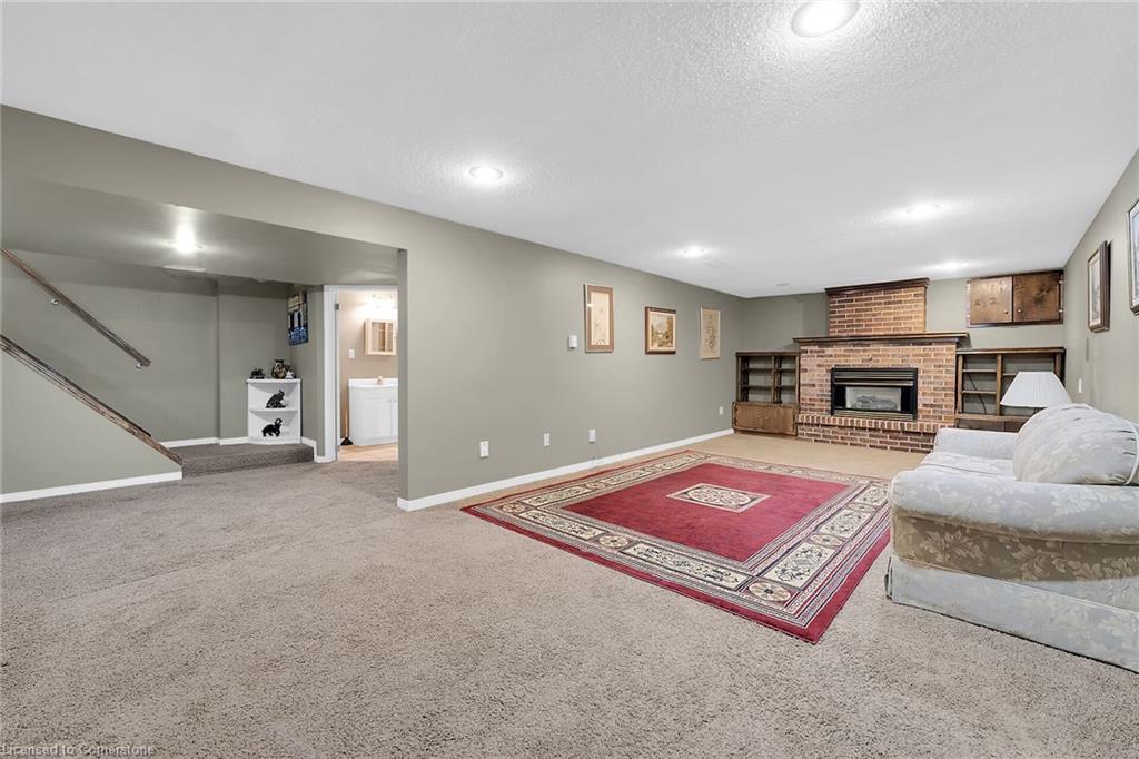 9 Gavin Drive, St. Catharines, ON - Indoor With Fireplace