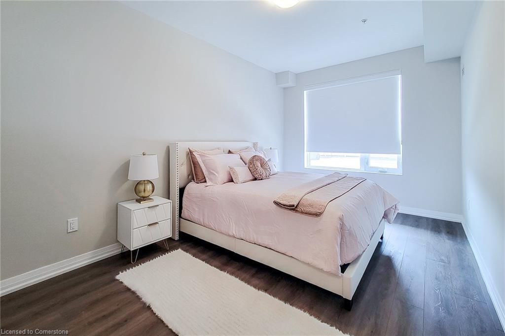 107-120 Springvalley Crescent, Hamilton, ON - Indoor Photo Showing Bedroom