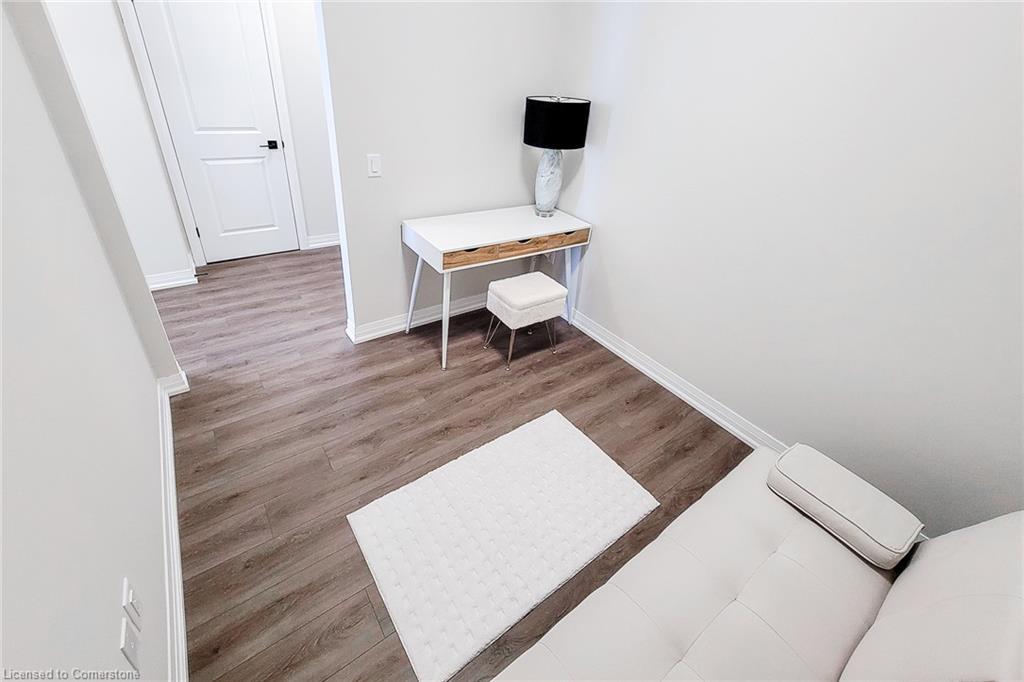 107-120 Springvalley Crescent, Hamilton, ON - Indoor Photo Showing Other Room
