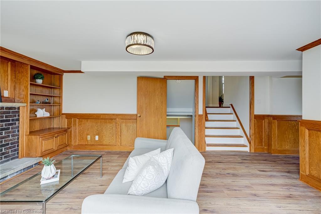 1252 Lakeview Drive, Oakville, ON - Indoor