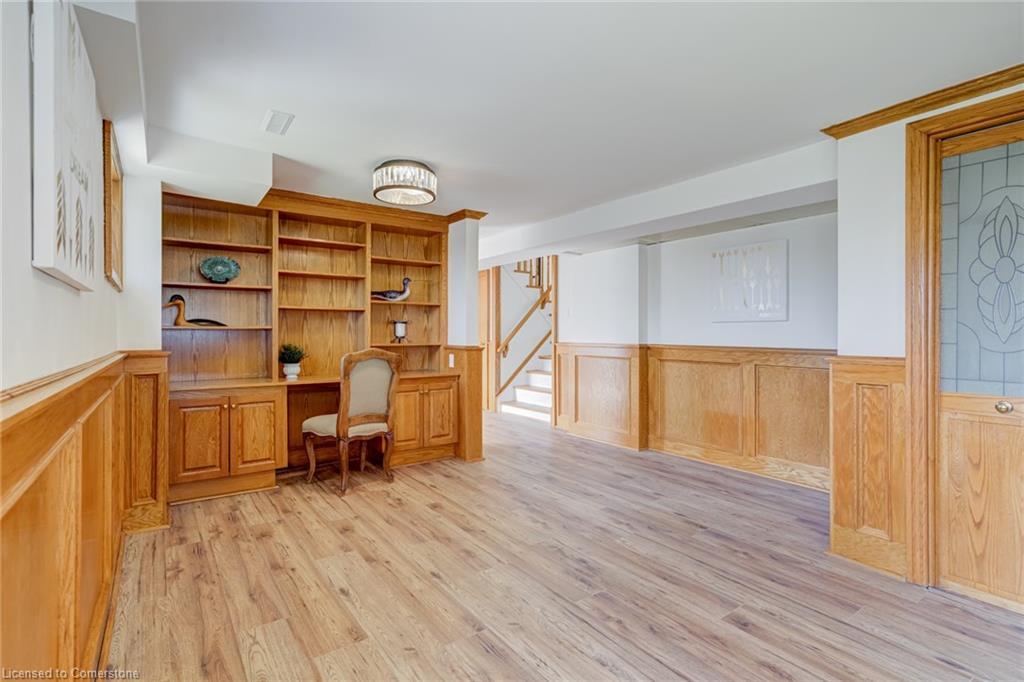 1252 Lakeview Drive, Oakville, ON - Indoor Photo Showing Other Room