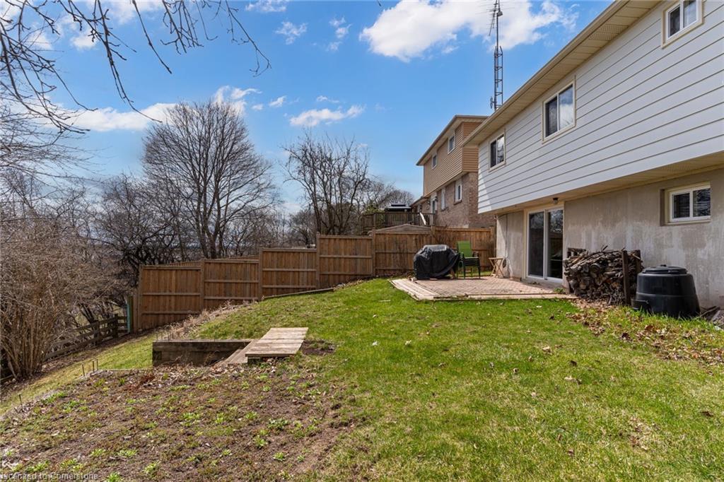 1252 Lakeview Drive, Oakville, ON - Outdoor