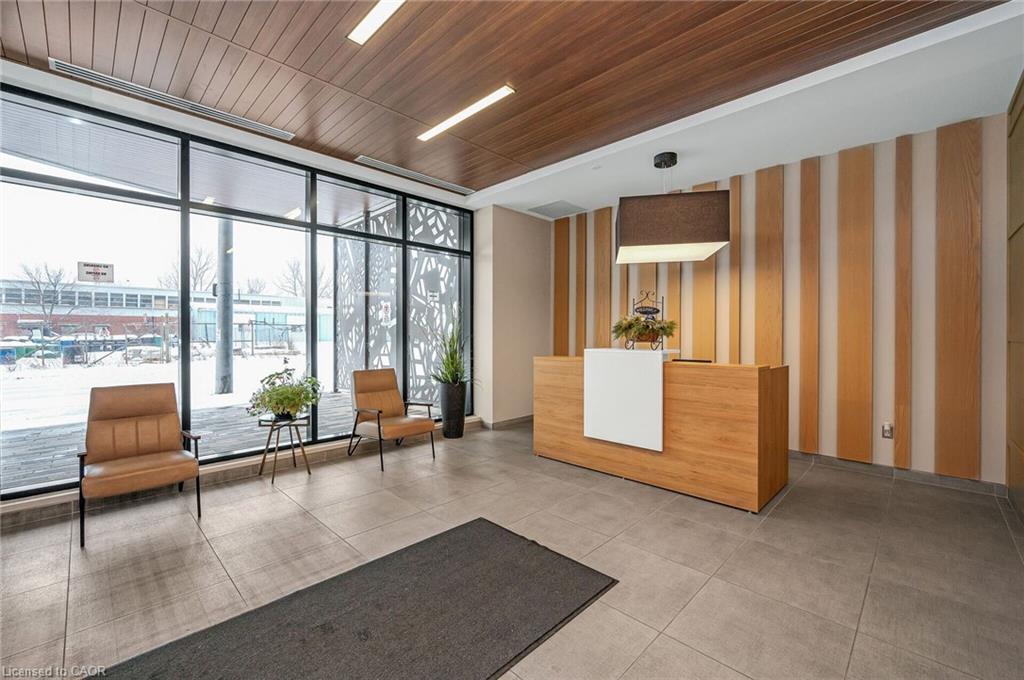 904-108 Garment Street, Kitchener, ON - Indoor Photo Showing Other Room