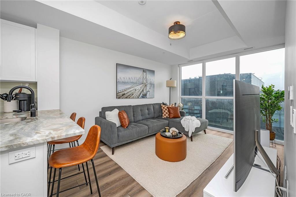 904-108 Garment Street, Kitchener, ON - Indoor