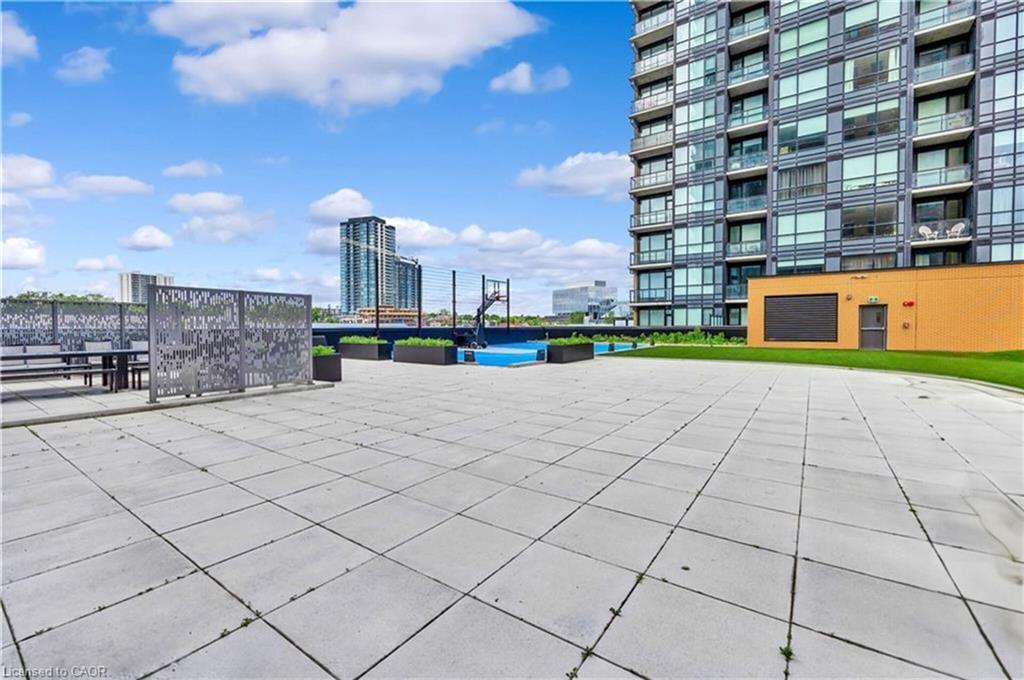 904-108 Garment Street, Kitchener, ON - Outdoor