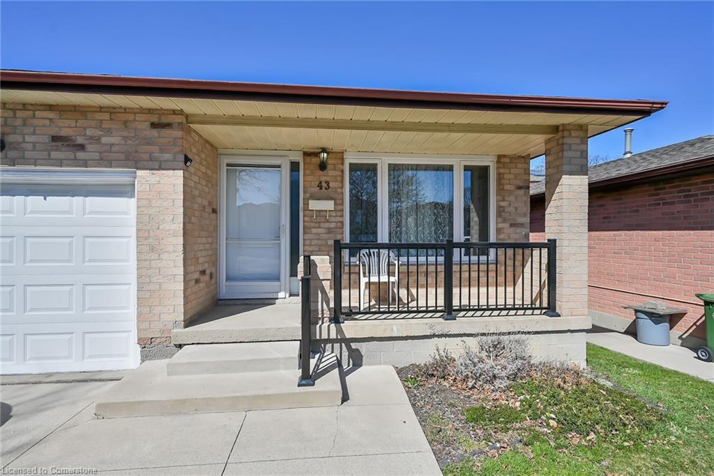 43 Everest Street, Hamilton, ON - Outdoor With Deck Patio Veranda