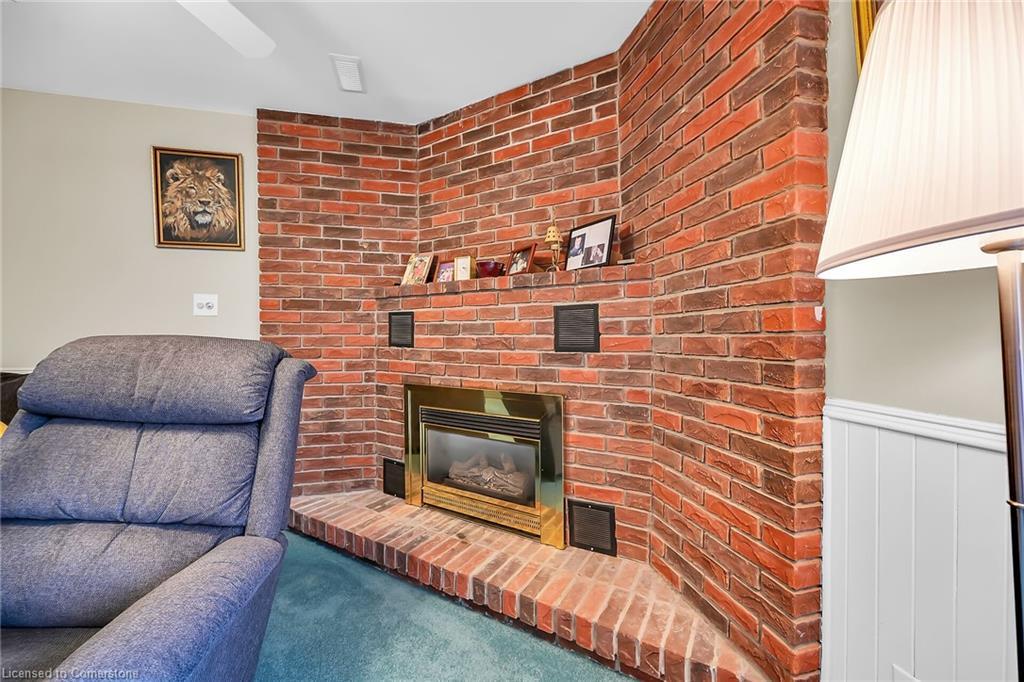 43 Everest Street, Hamilton, ON - Indoor Photo Showing Living Room With Fireplace
