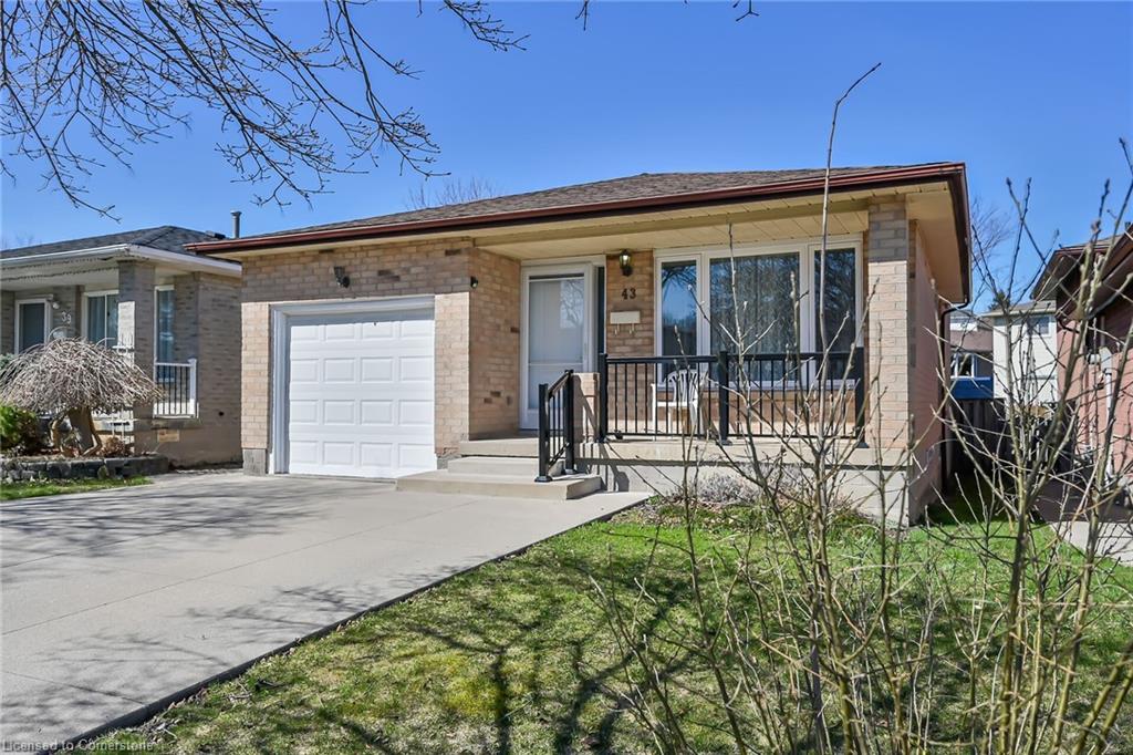 43 Everest Street, Hamilton, ON - Outdoor