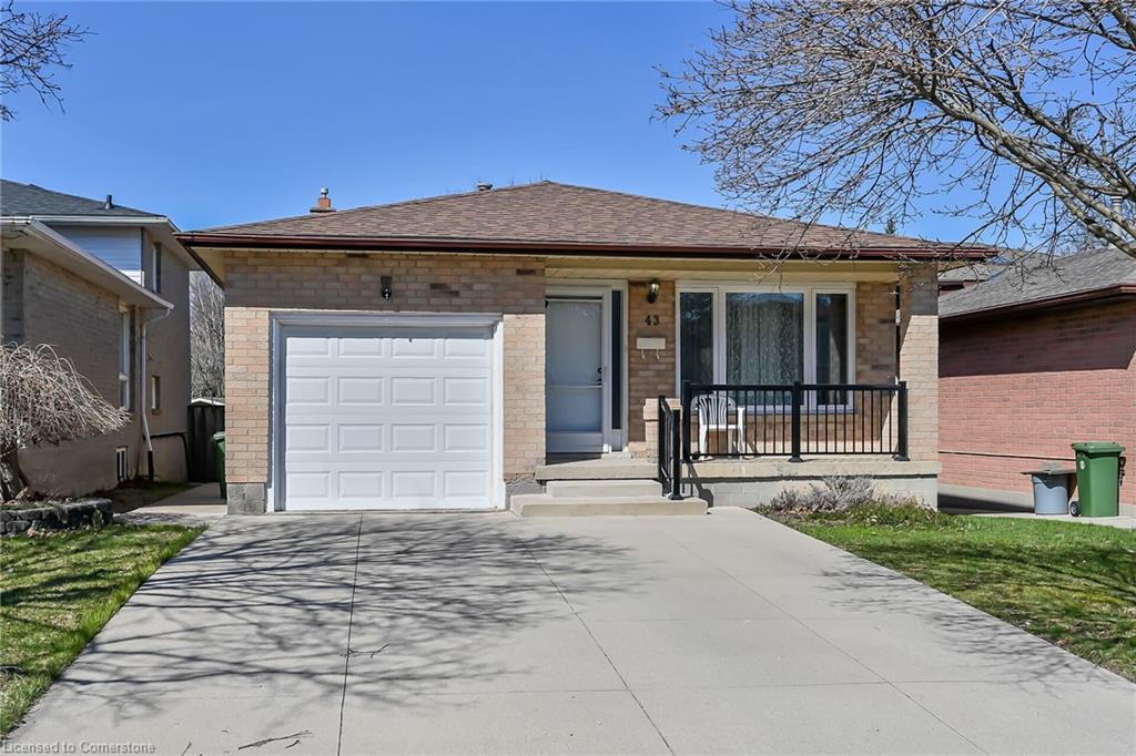 43 Everest Street, Hamilton, ON - Outdoor