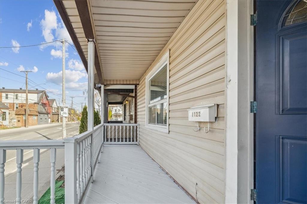 1122 Cannon Street E, Hamilton, ON - Outdoor With Exterior