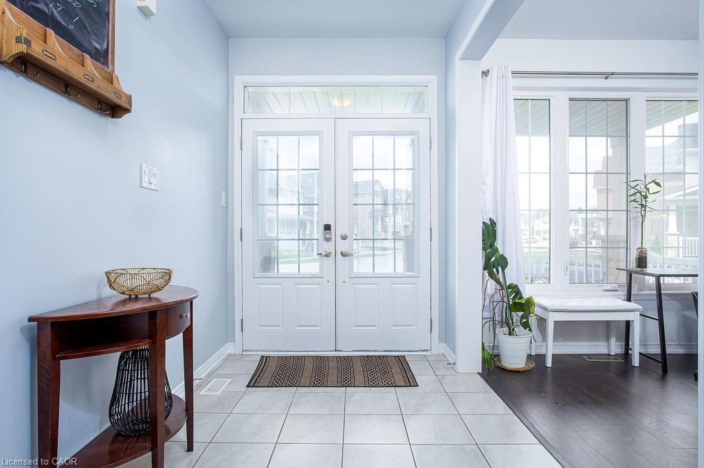 7776 Tupelo Crescent, Niagara Falls, ON - Indoor Photo Showing Other Room