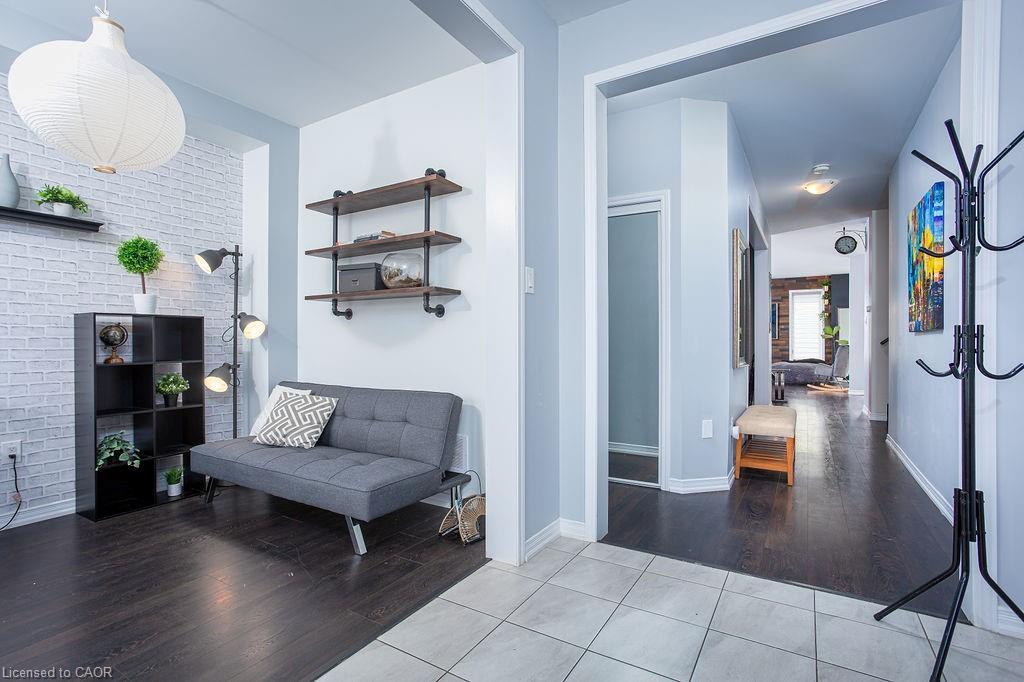 7776 Tupelo Crescent, Niagara Falls, ON - Indoor