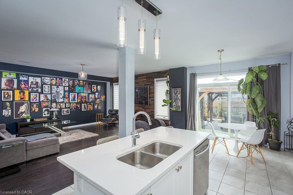 7776 Tupelo Crescent, Niagara Falls, ON - Indoor