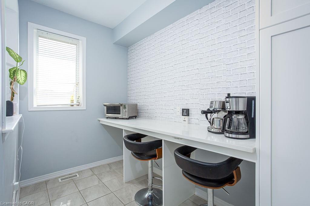 7776 Tupelo Crescent, Niagara Falls, ON - Indoor