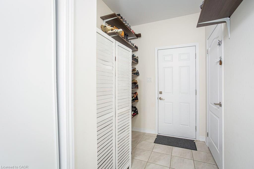 7776 Tupelo Crescent, Niagara Falls, ON - Indoor Photo Showing Other Room