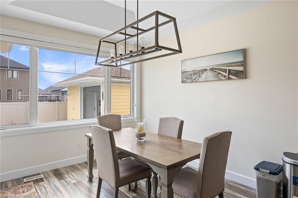 5 Fracas Court, Kingsville, ON - Indoor Photo Showing Dining Room