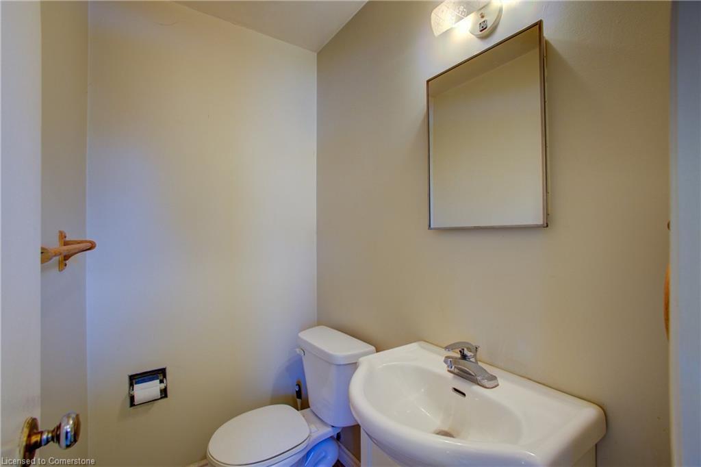 271 Forest Glen Crescent, Mount Forest, ON - Indoor Photo Showing Bathroom