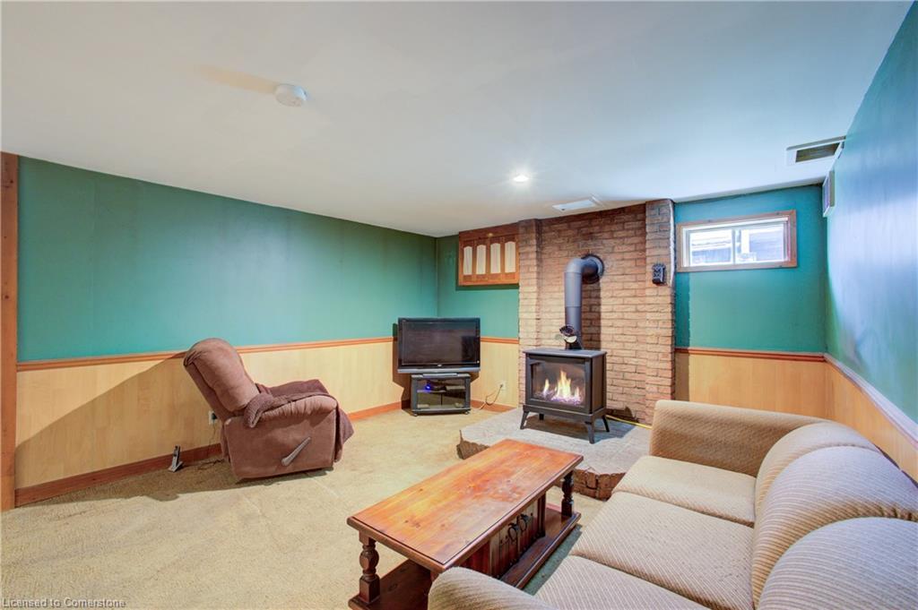271 Forest Glen Crescent, Mount Forest, ON - Indoor With Fireplace