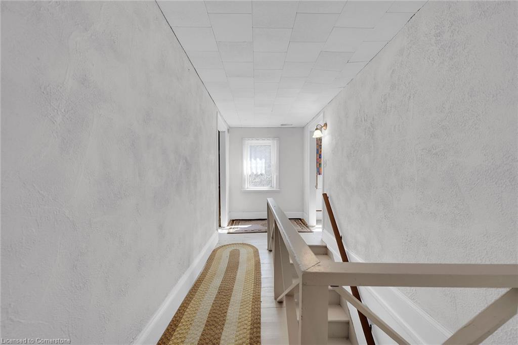 521 Baptist Church Road, Brantford, ON - Indoor Photo Showing Other Room