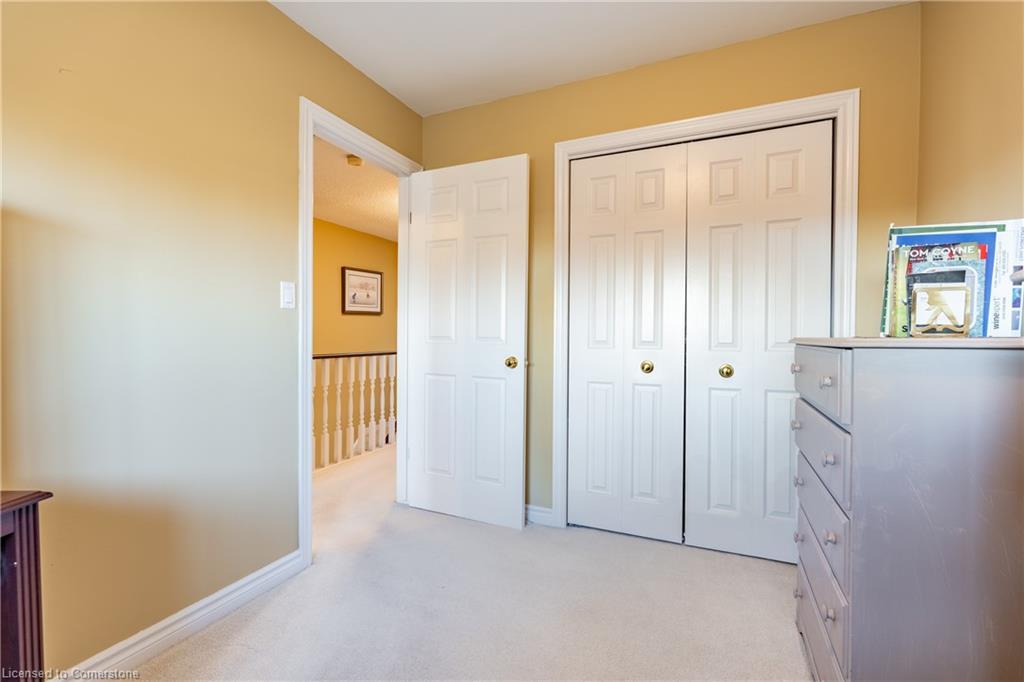 53 Myrtle Avenue, St. Catharines, ON - Indoor