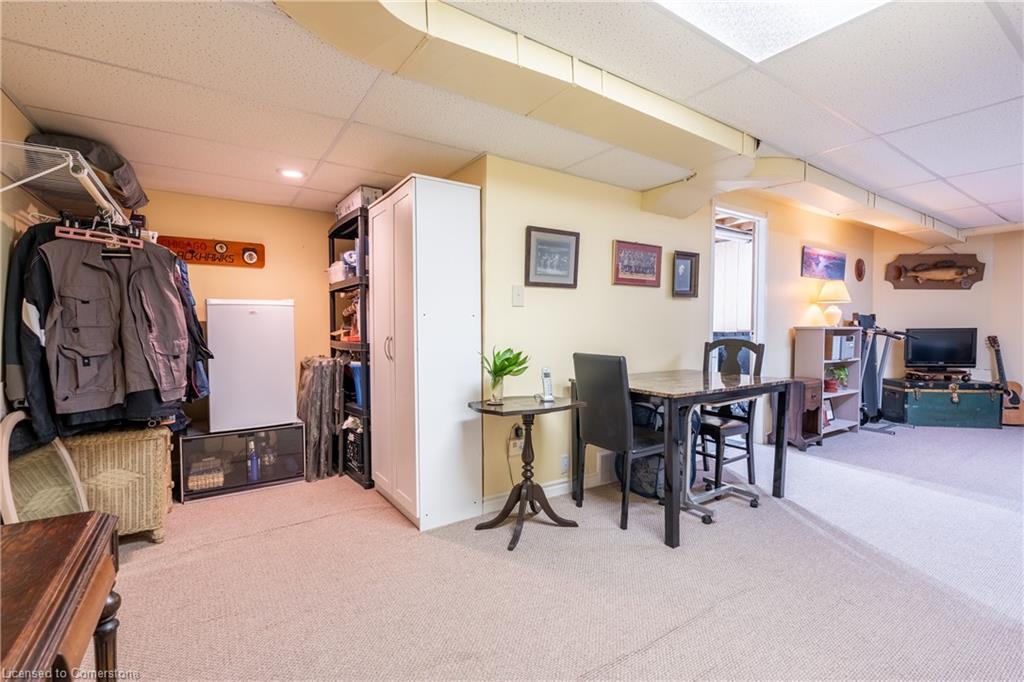 53 Myrtle Avenue, St. Catharines, ON - Indoor