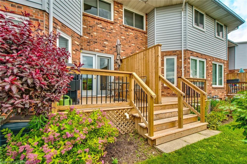 53 Myrtle Avenue, St. Catharines, ON - Outdoor With Deck Patio Veranda