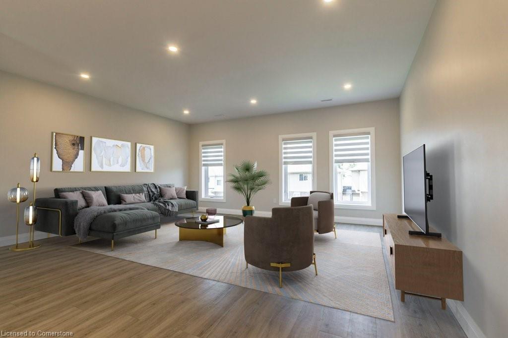 905-361 Quarter Town Line, Tillsonburg, ON - Indoor Photo Showing Other Room