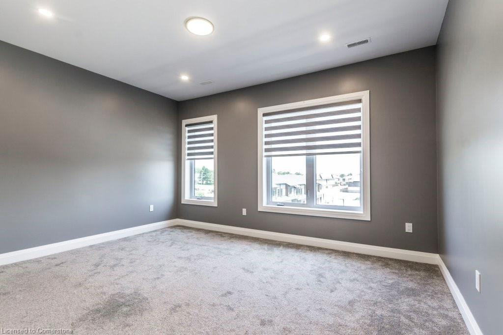 905-361 Quarter Town Line, Tillsonburg, ON - Indoor Photo Showing Other Room