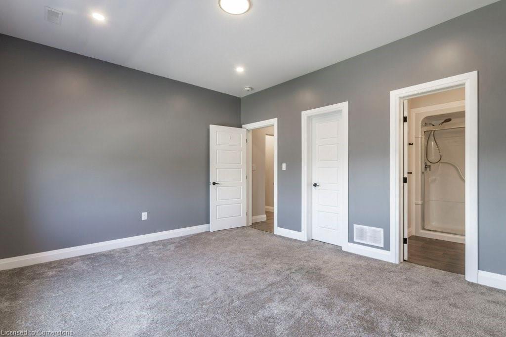 905-361 Quarter Town Line, Tillsonburg, ON - Indoor Photo Showing Other Room