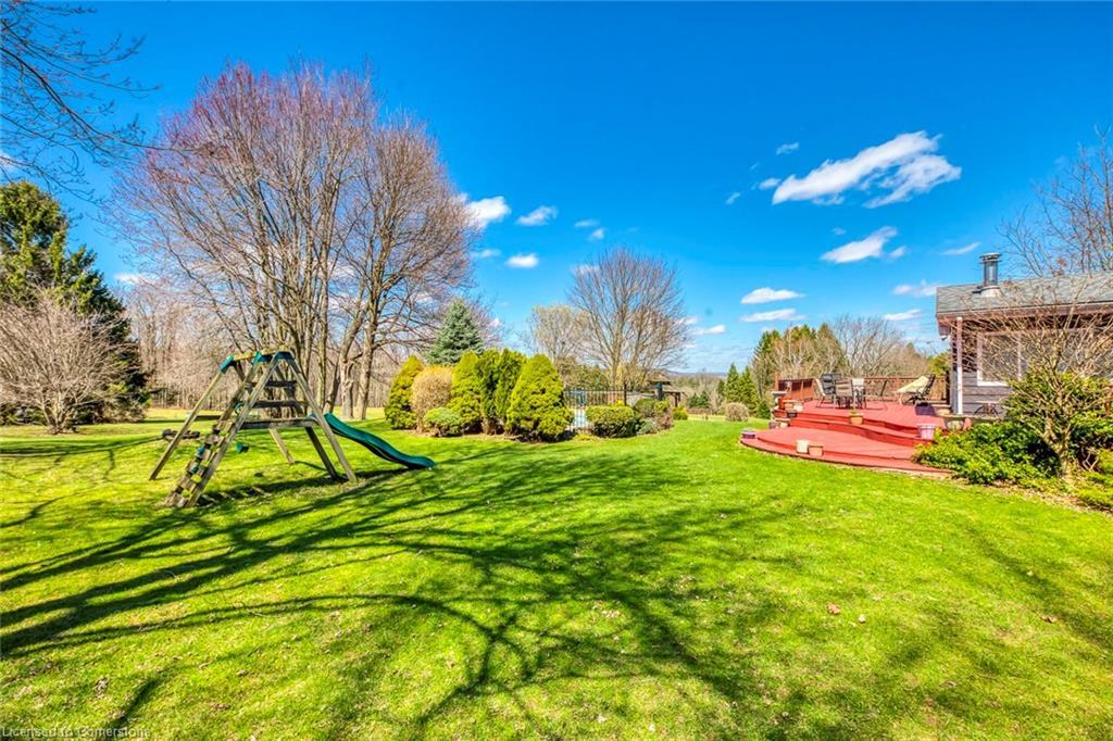 1215 Britannia Road, Burlington, ON - Outdoor With View