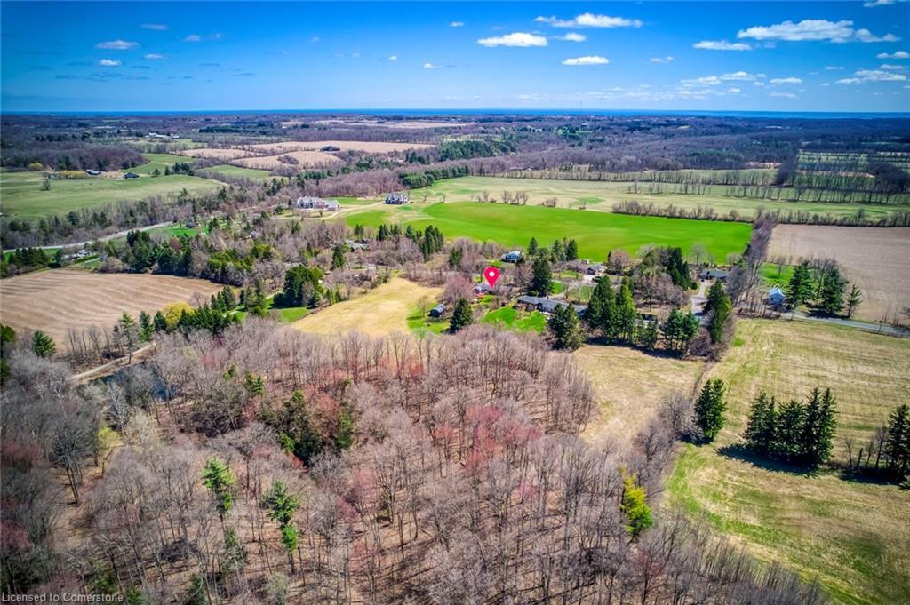 1215 Britannia Road, Burlington, ON - Outdoor With View