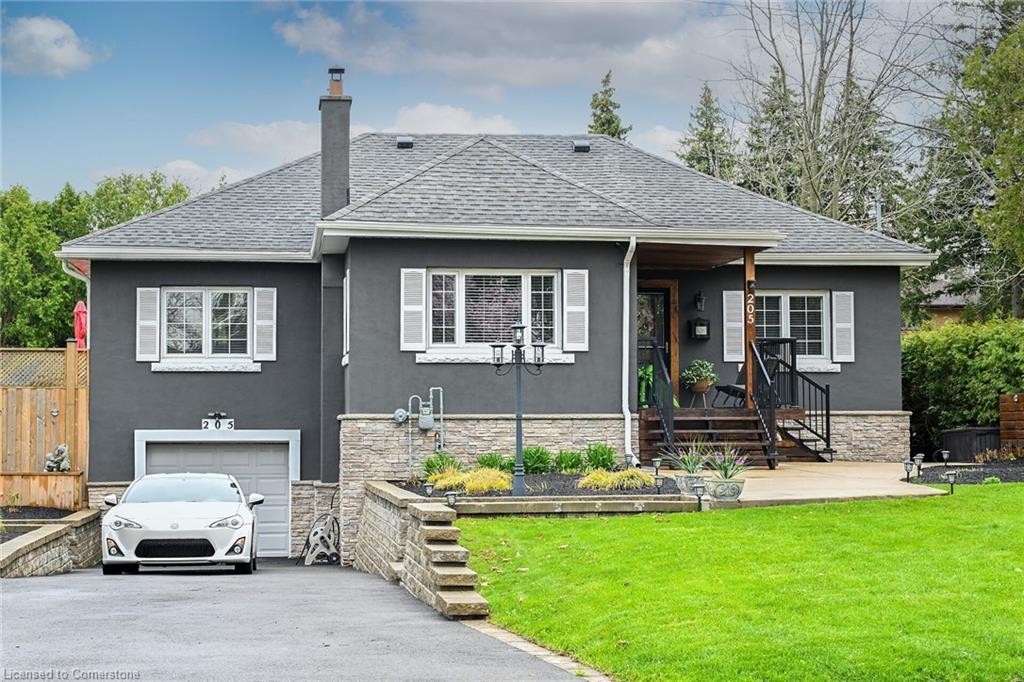 205 Sanatorium Road, Hamilton, ON - Outdoor With Facade