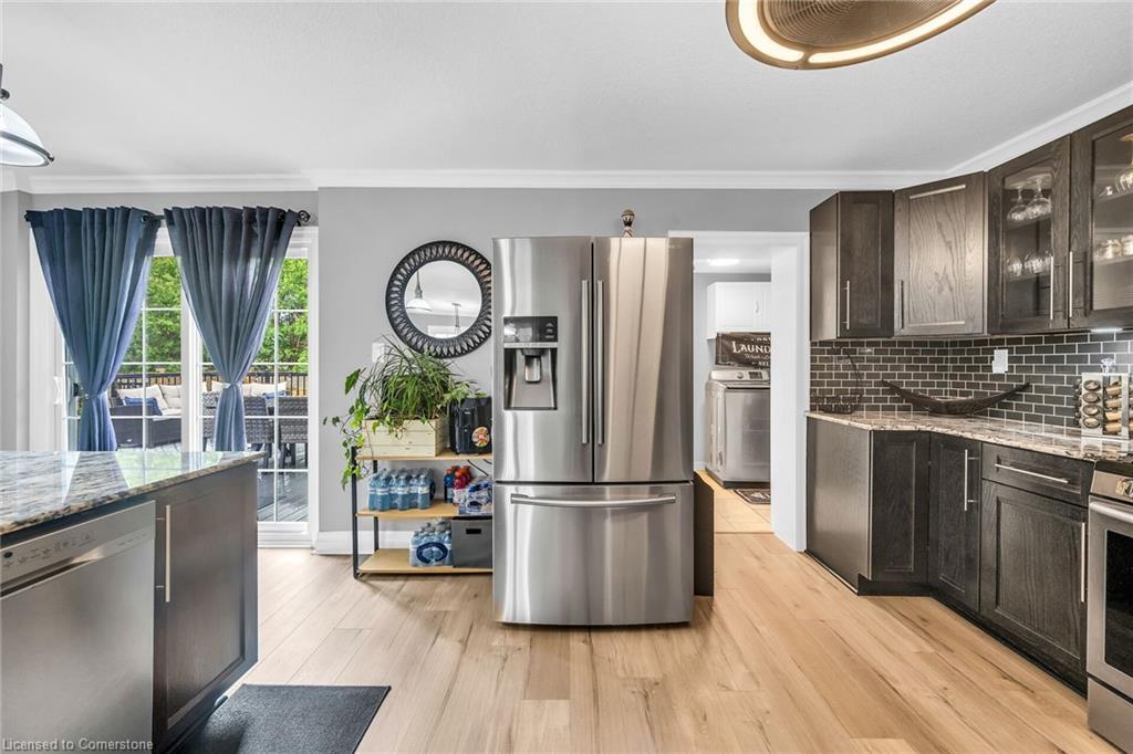 205 Sanatorium Road, Hamilton, ON - Indoor Photo Showing Kitchen With Stainless Steel Kitchen With Upgraded Kitchen
