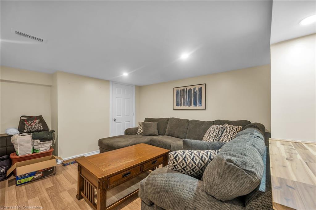 205 Sanatorium Road, Hamilton, ON - Indoor
