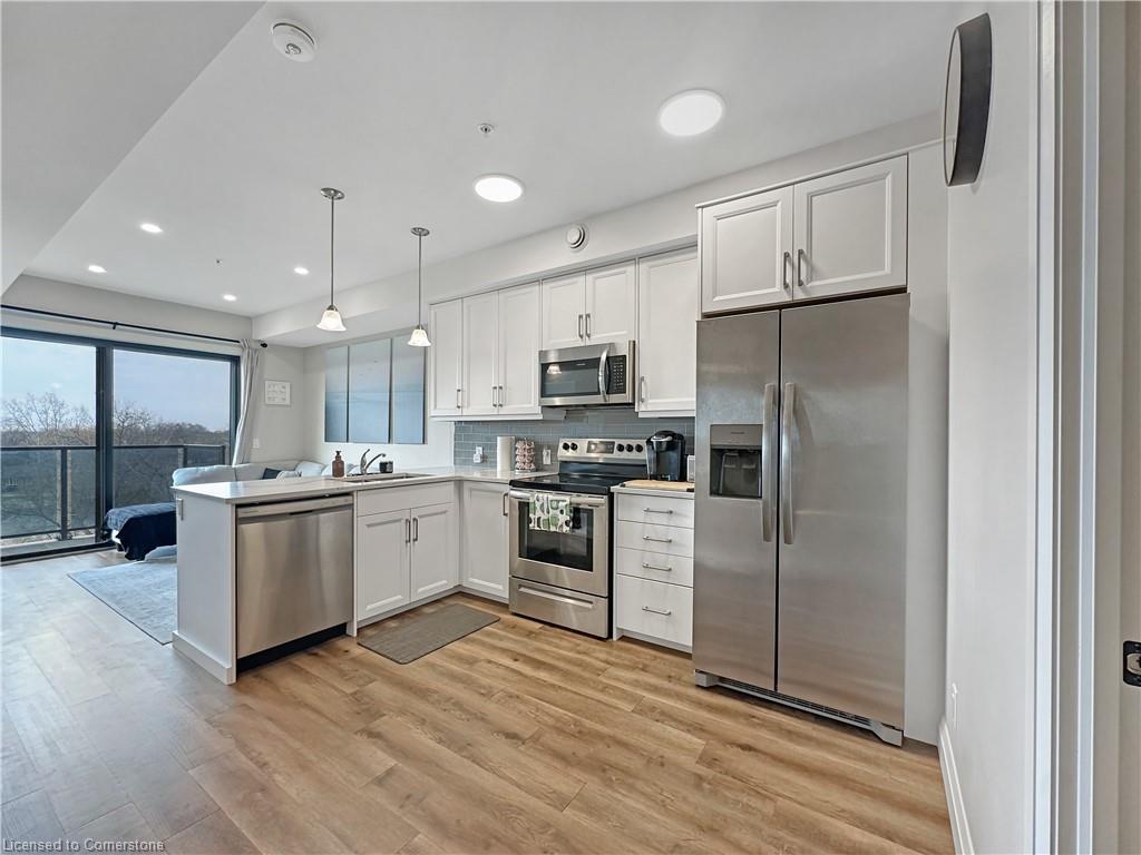 409-64 Main St N, Hagersville, ON - Indoor Photo Showing Kitchen With Stainless Steel Kitchen With Upgraded Kitchen