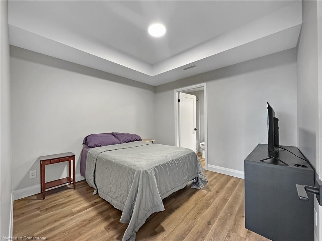 409-64 Main St N, Hagersville, ON - Indoor Photo Showing Bedroom